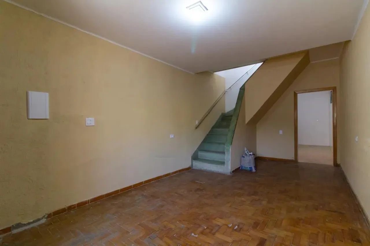 Casa à Venda - Bom Retiro, 3 Quartos, 130 m2