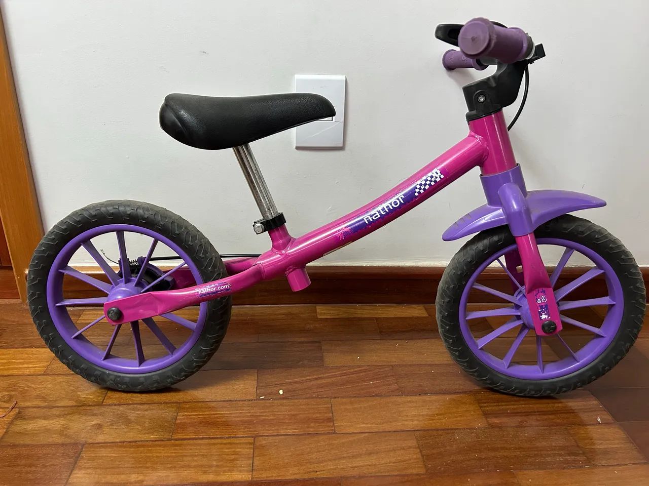 Bicicleta equilíbrio menina - Foto 3