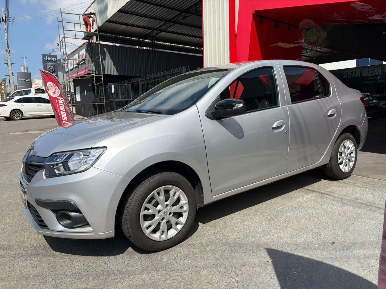 Renault Logan Zen Flex 1.0 12V 4P Mec. 2025 - Foto 2