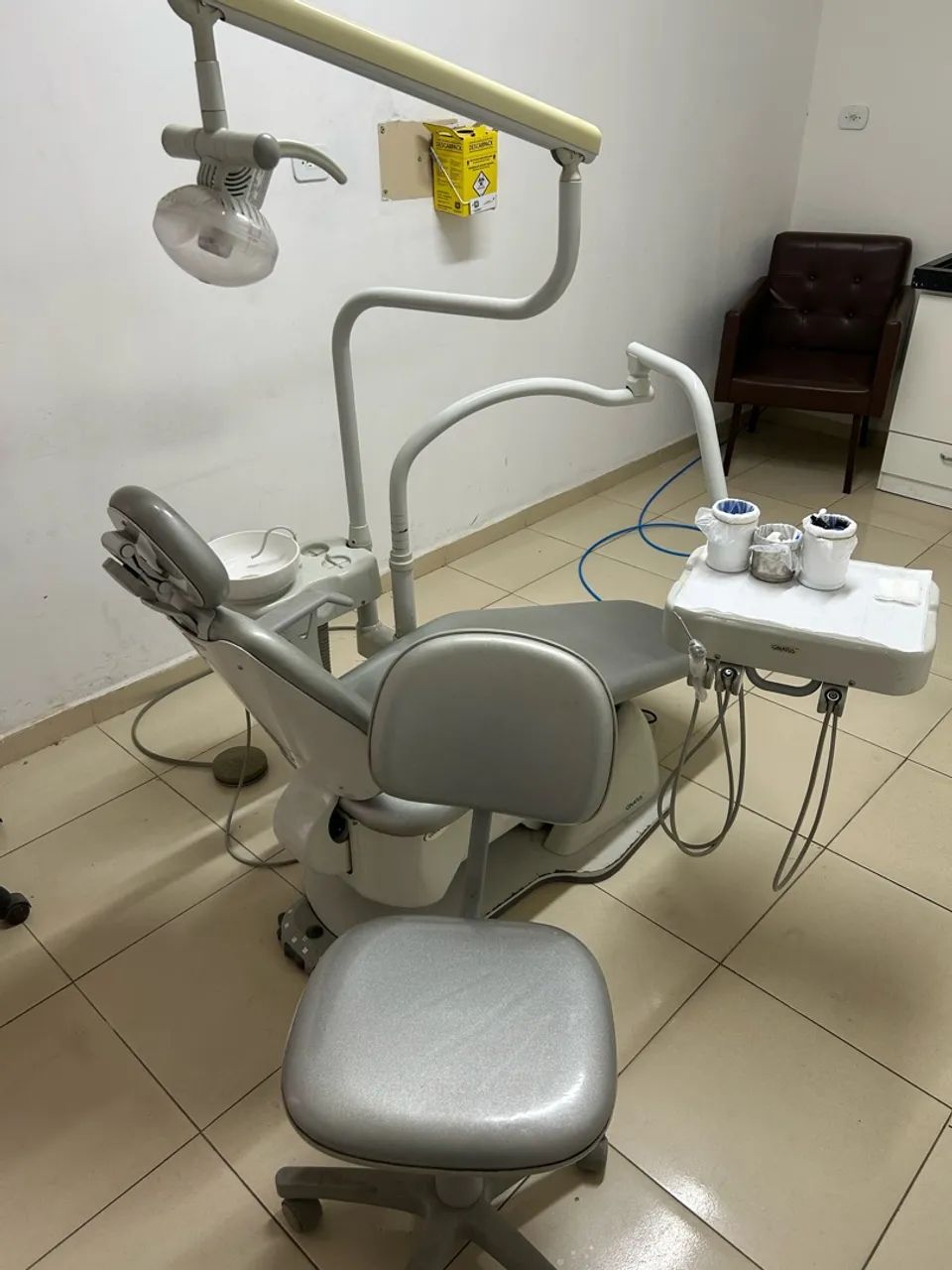Cadeira Gnatus e Compressor Cristófoli  - Foto 2