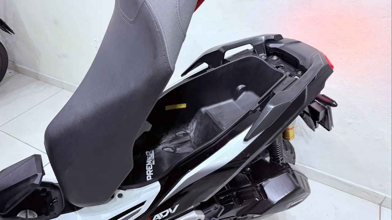 Honda Adv 150 - Foto 4