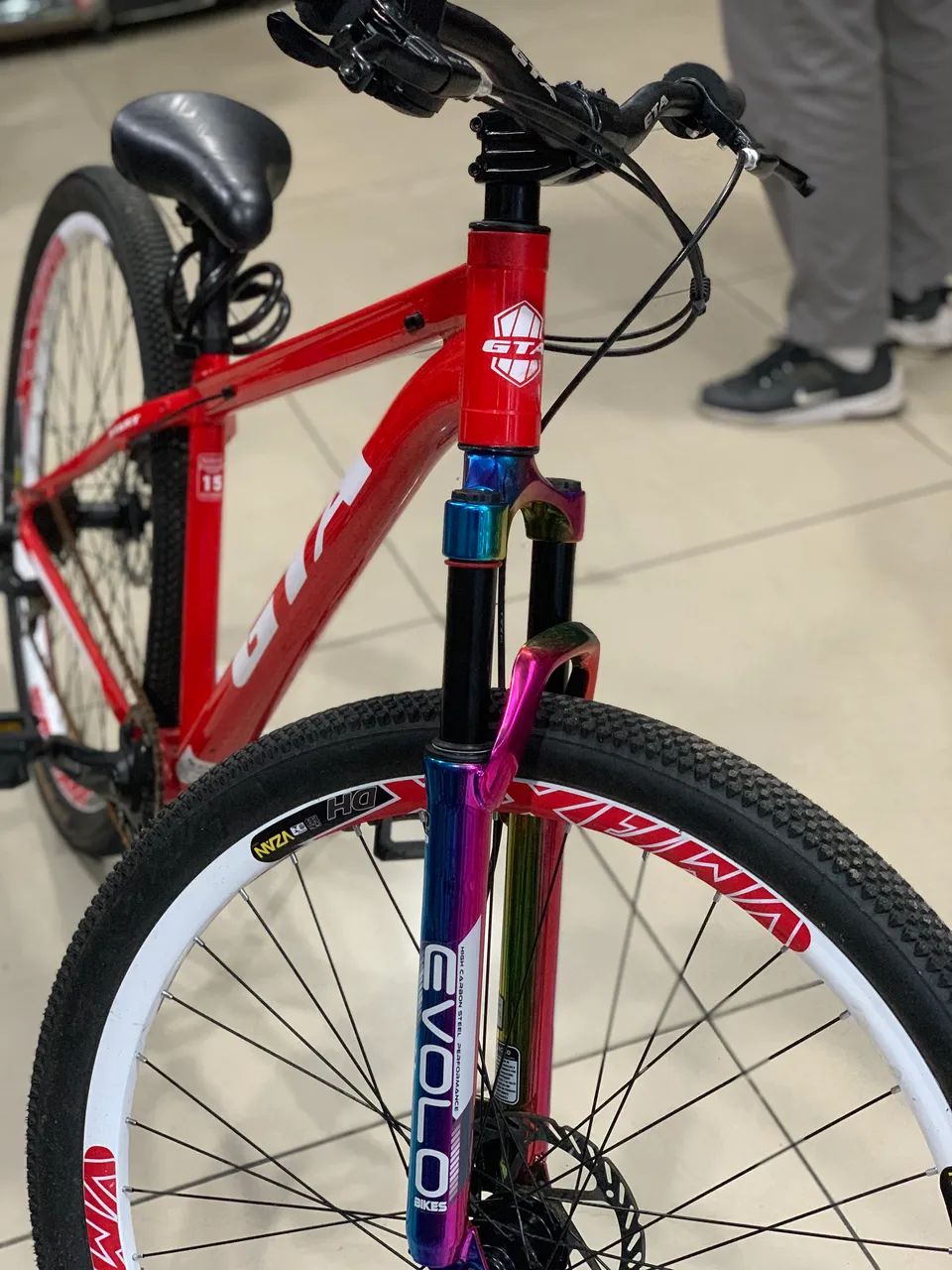 Bicicleta aro 29 - Foto 3