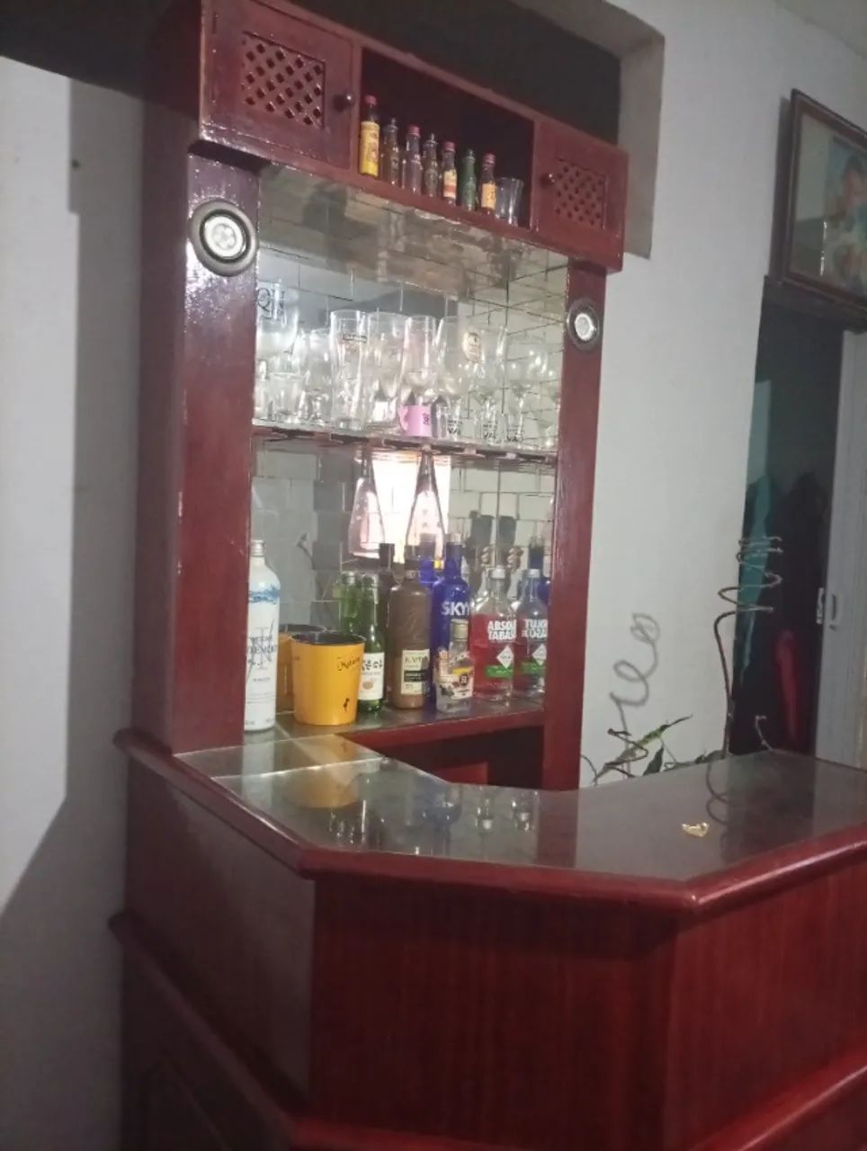 Bar de madeira antiguidade lindo  - Foto 4