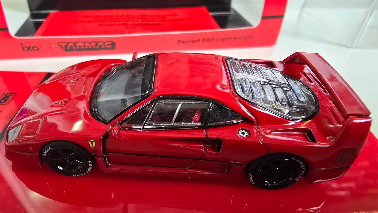 Tarmac Ferrari F40 Lightweight - Foto 2