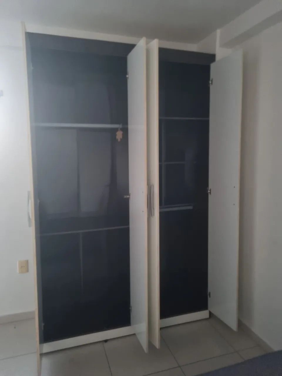 Vendo guarda-roupa  - Foto 3