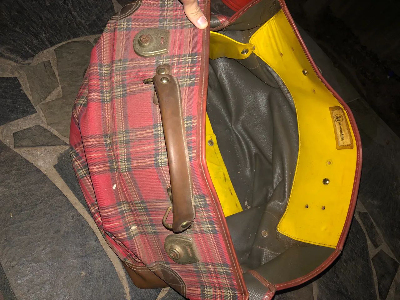 Mala de Viagem Vintage Xadrez Esquire (Estilo Retrô / Coleção)