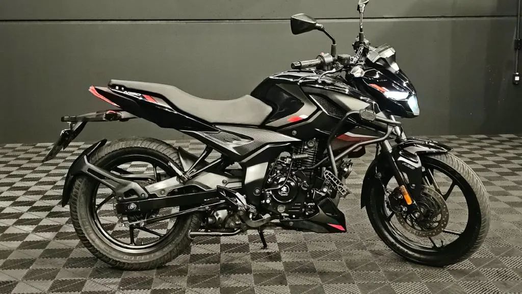 PULSAR N150 - Foto 5