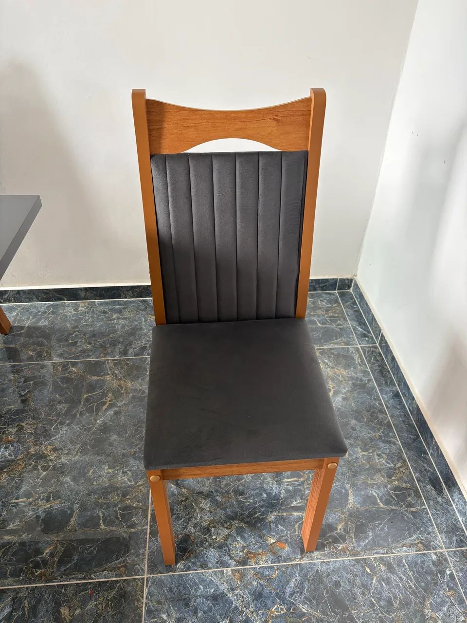 Mesa com 6 cadeiras 1,70x80 nunca usada! - Foto 2