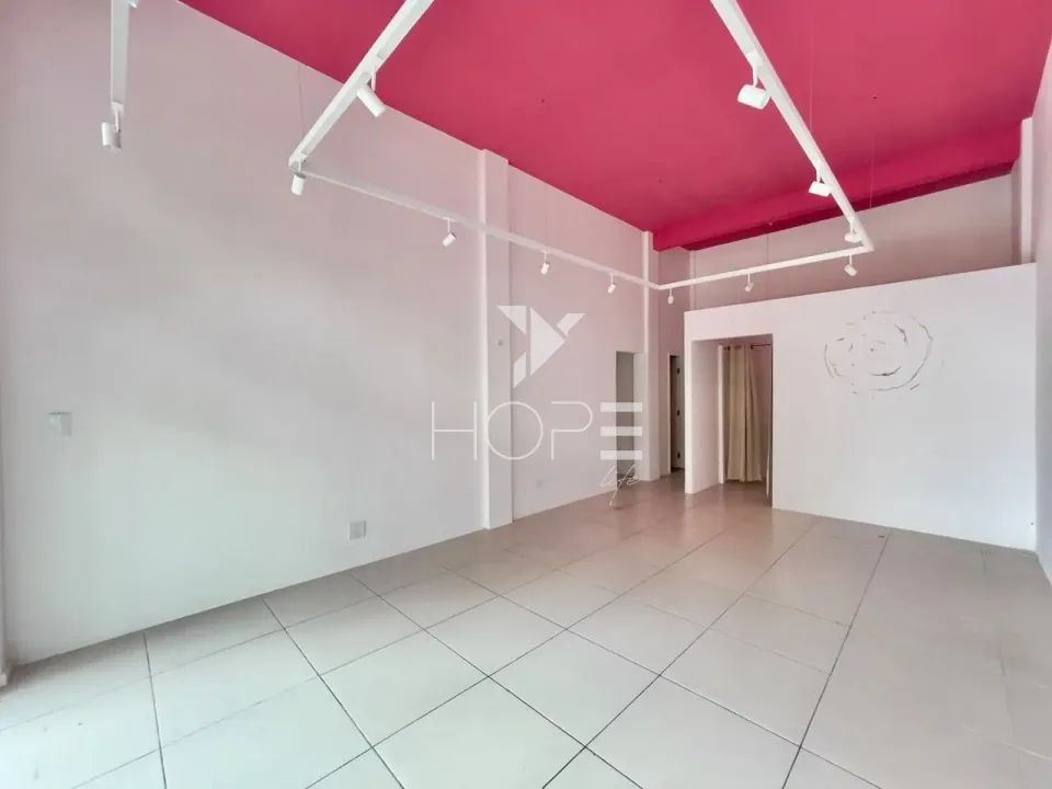 Sala Comercial para Locação com Banheiro  40m²  Centro  Londrina/PR