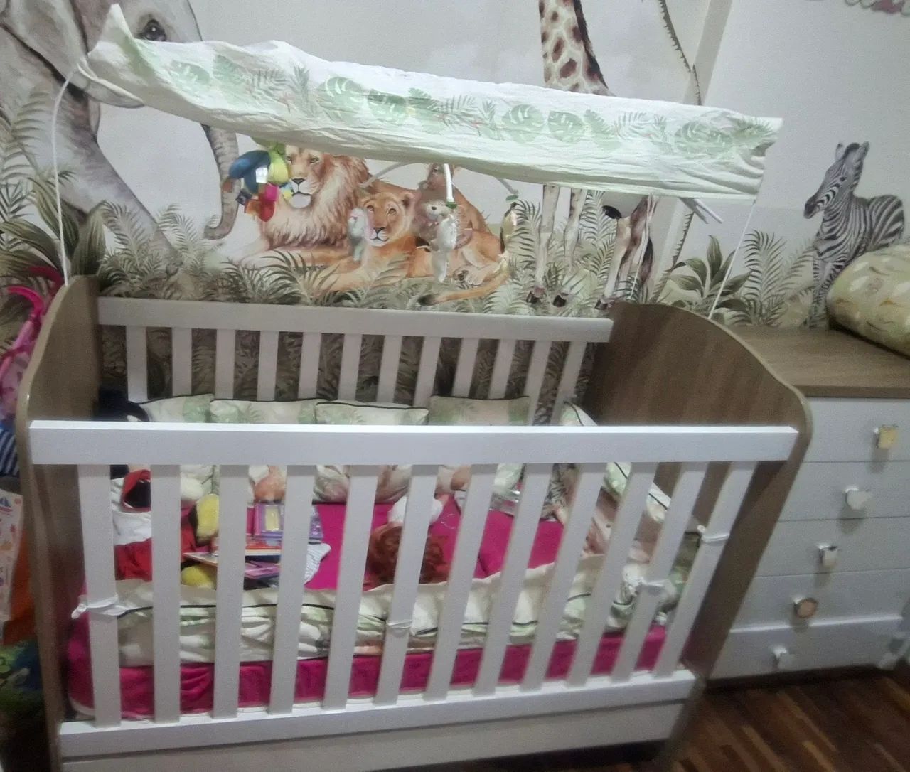 Quarto de bebê completo 