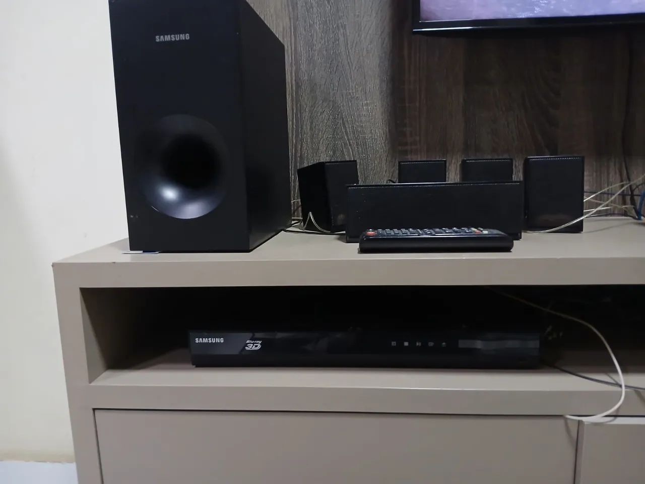 Vendo home funcionando super bem