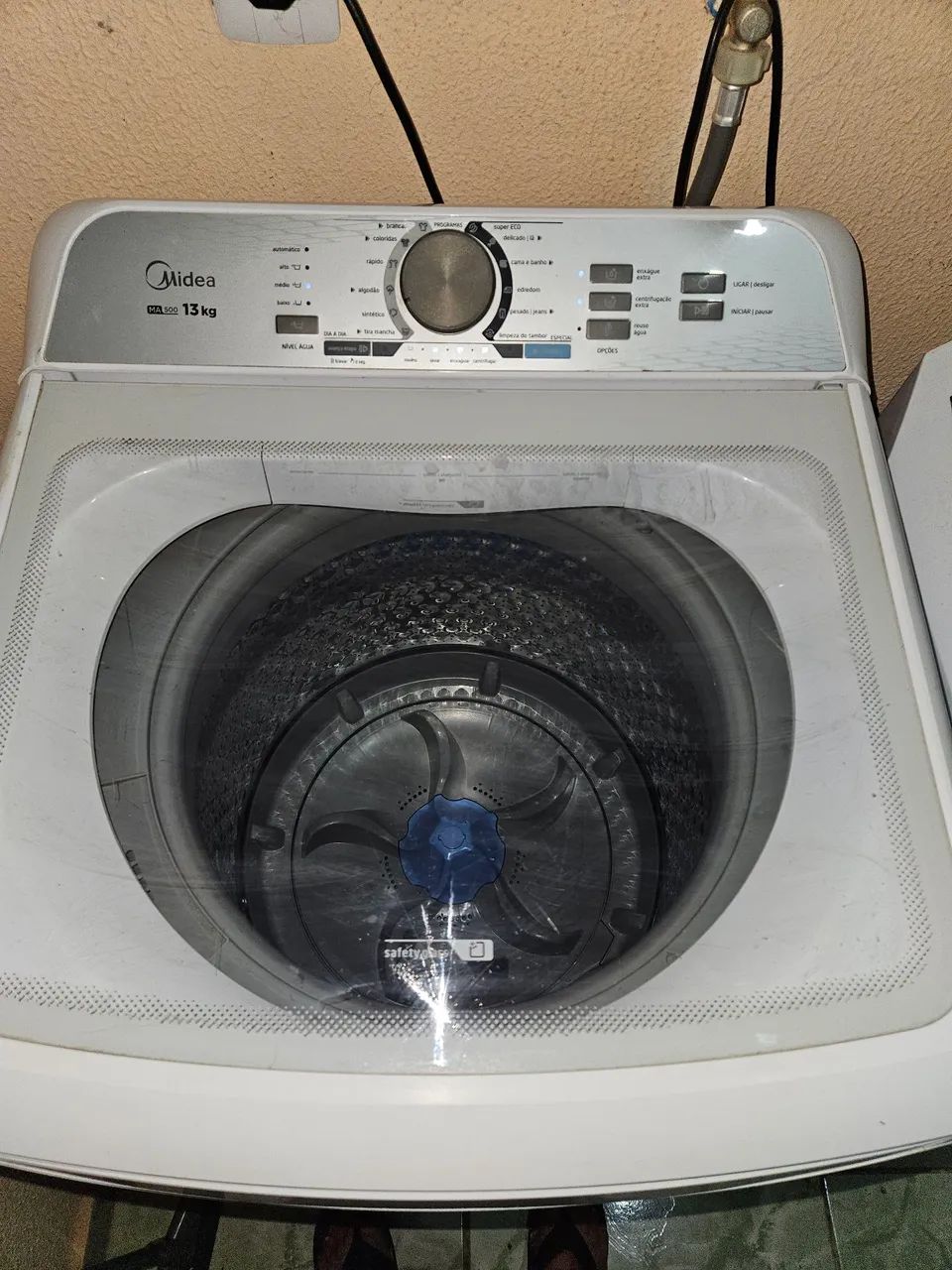 Máquina de lavar midea 