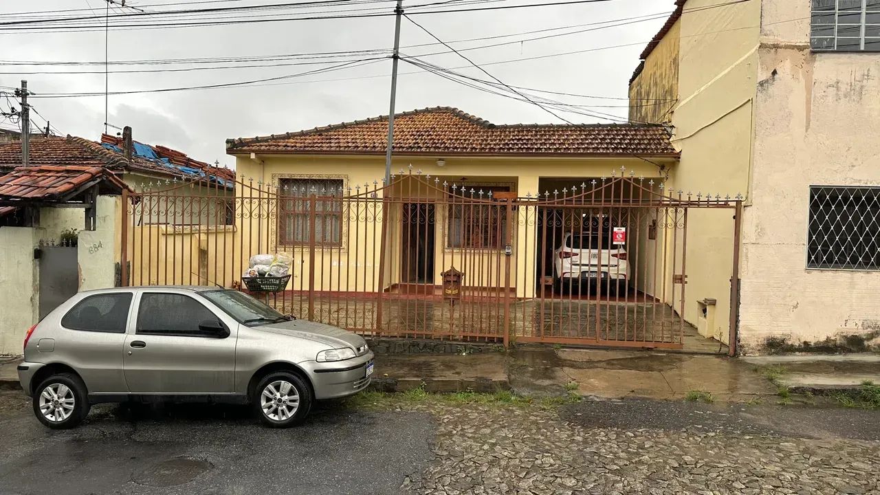 ALUGA-SE CASA NO BAIRRO RENASCENÇA  BH - PRIMOR IMÓVEIS BH
