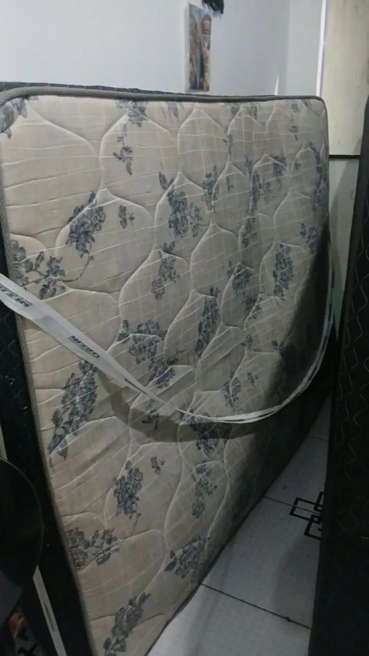 CAMA BOX CASAL MOLAS COLCHÃO+BASE GAZIN USADA - Foto 4