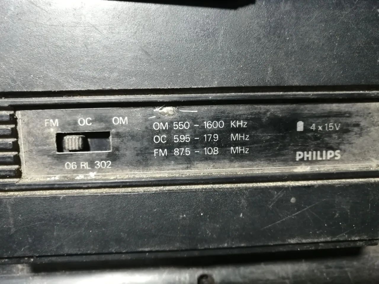 Rádio antigo Philips, pra peças! - Foto 4
