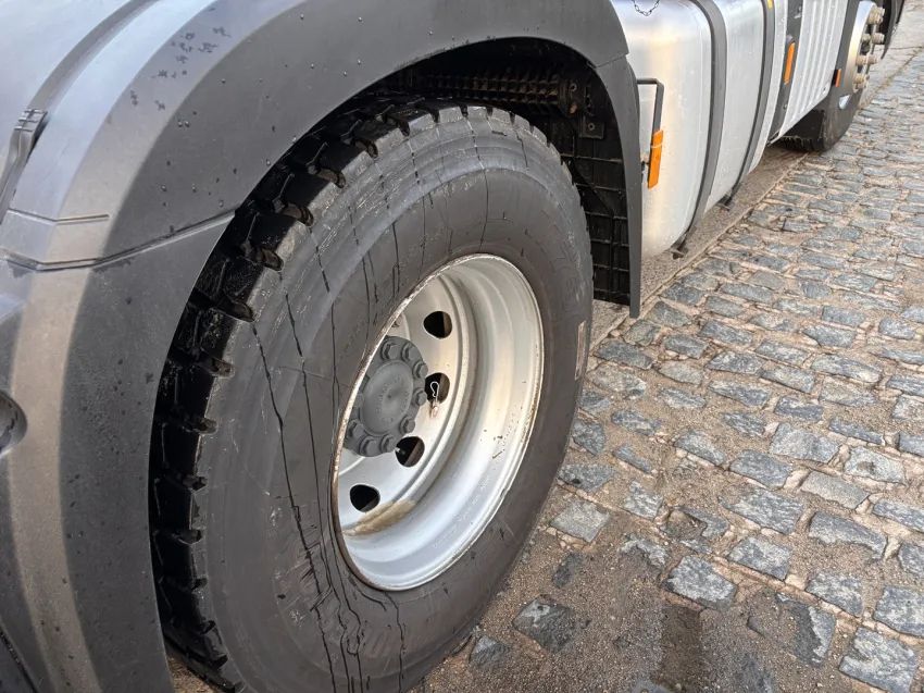 MERCEDES-BENZ ACTROS 2548 6X2 2024/2024 480 USADO SEMINOVO. - Foto 7