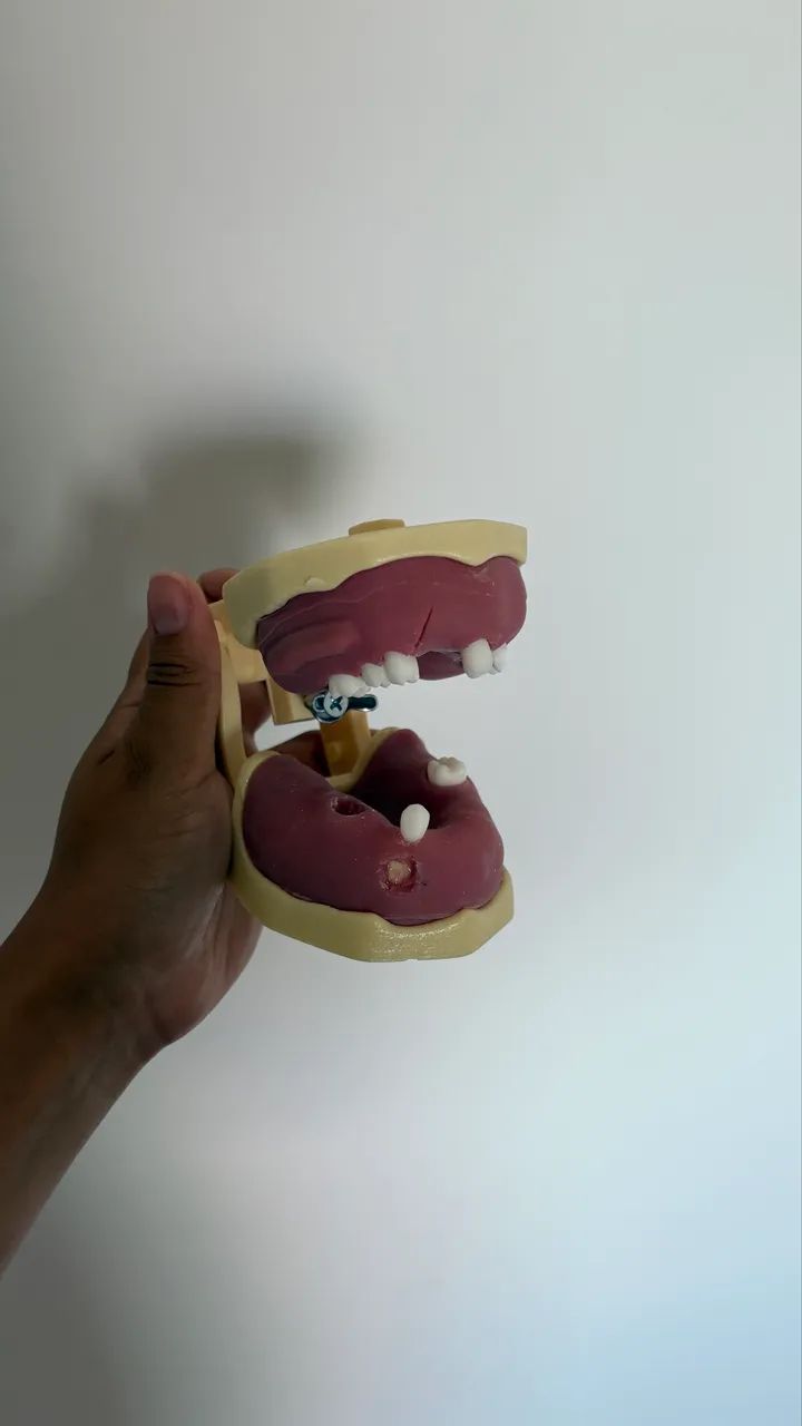 Manequim de cirurgia  - Foto 3