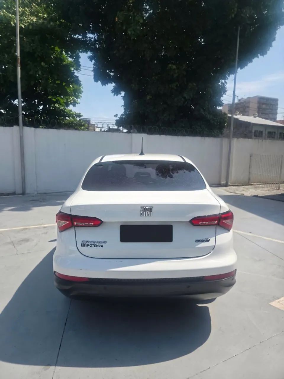 Fiat Cronos Precision 1.3 16V Flex Aut. 2023 - Foto 2