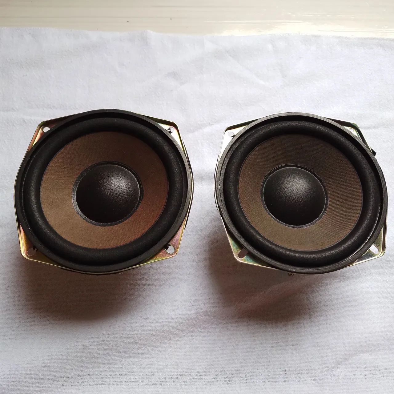 Par de alto falantes de 5 polegadas 160wrms eastech original do som philips fwc252 ,fwc270