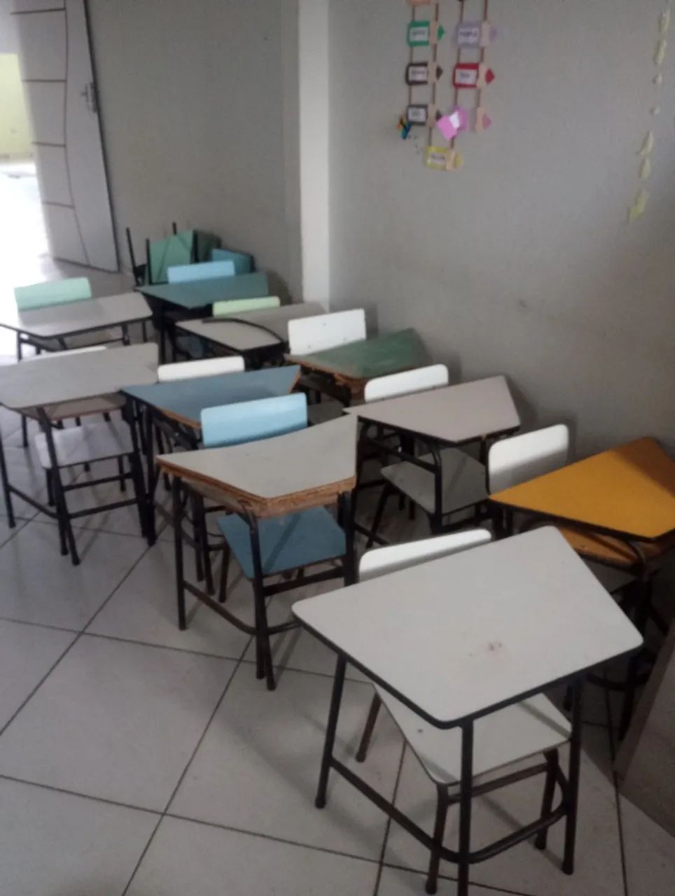 Móveis escolar 