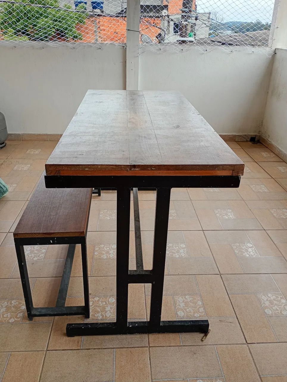 Mesa com banco - Foto 2