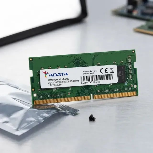 Memória Ram Notebook 8gb 1 Adata Am1p26kc8t1-baas (Usado)