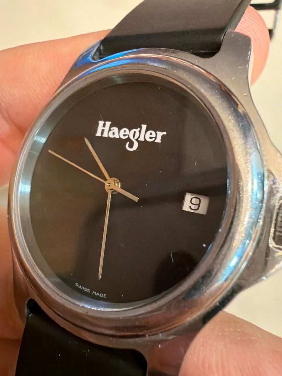Relógio suíço field Haegler