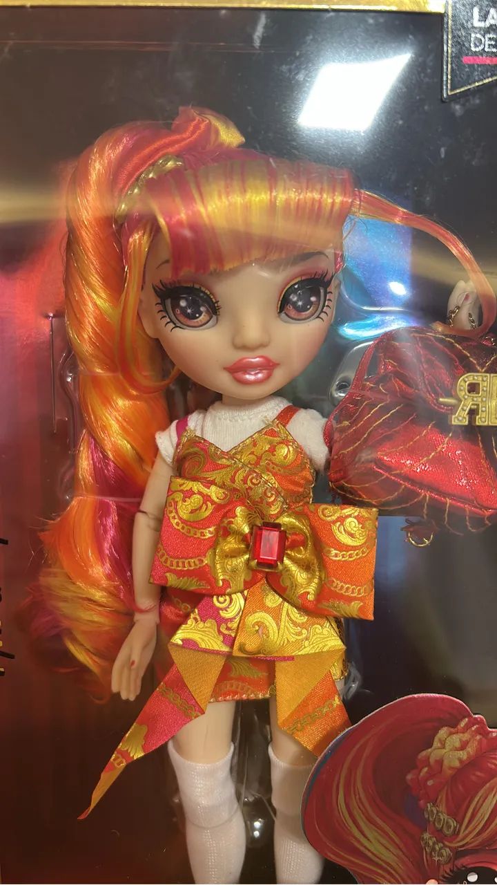 Boneca Rainbow Junior High Special Edition - Laurel DE-VIOUS - Foto 3