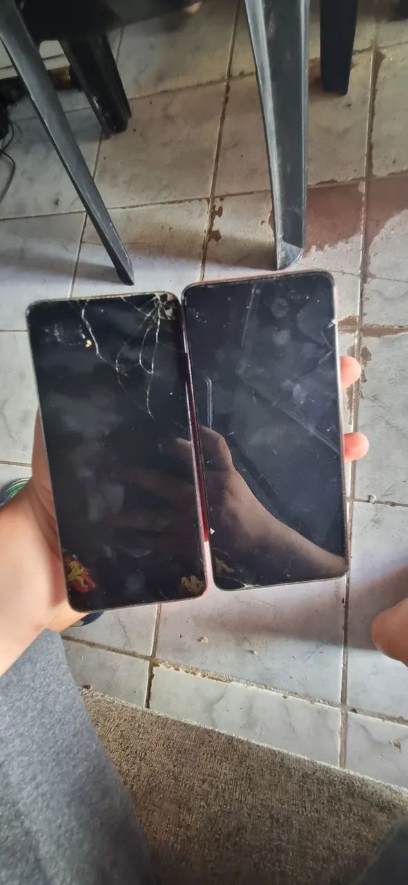 Vendo dois moto g84 - Foto 2