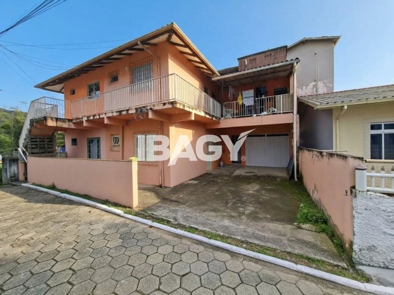 Excelente Kitnet 1 dormitório(s) em Barra da Lagoa - Florianópolis
