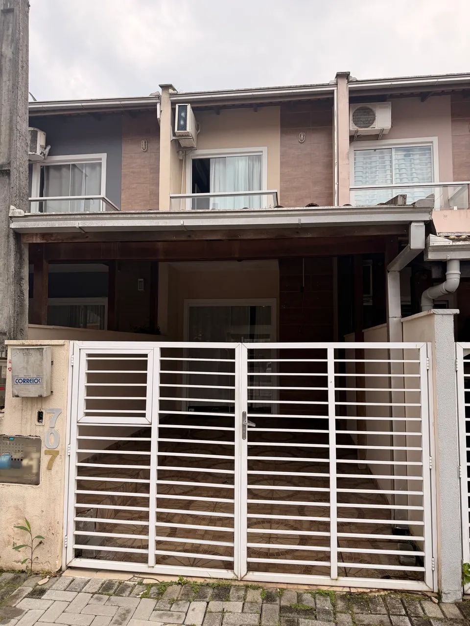 Vende-se ótimo geminado
