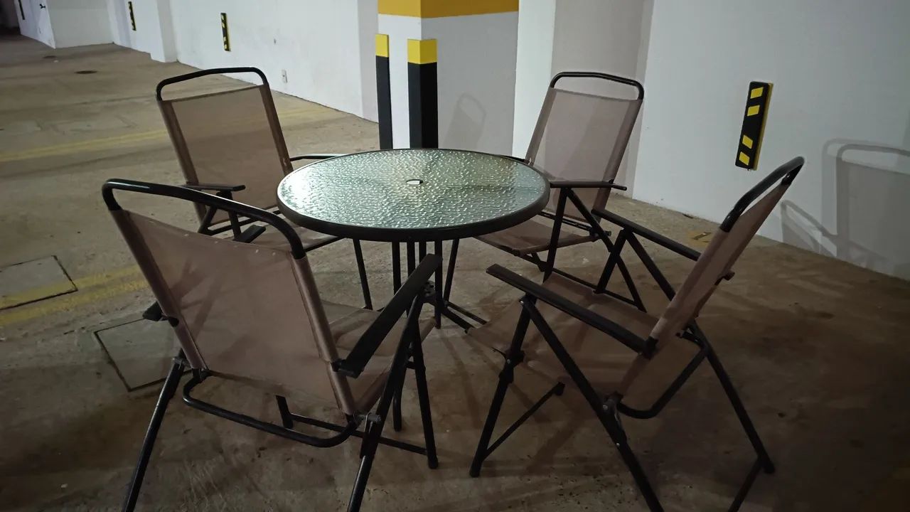 conjunto de mesa + cadeiras