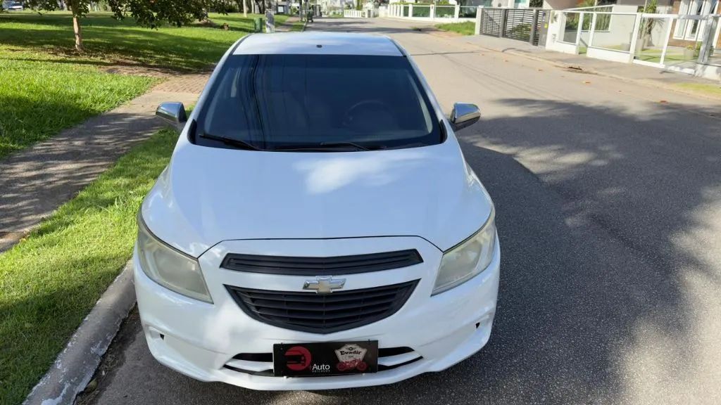 Chevrolet Prisma Sed. Joy/ LS 1.0 8V Flexpower 4P 2017 - Foto 2