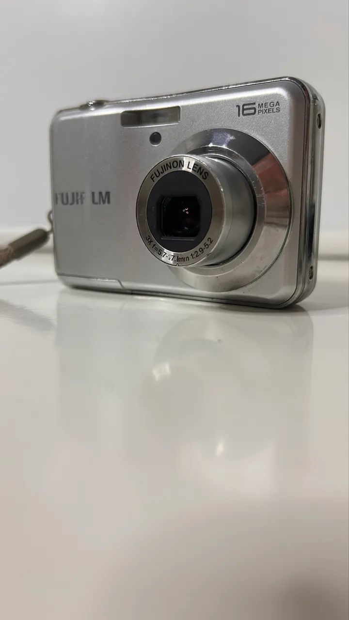 Câmera Digital FUJIFILM Modelo Finepix AV250 - Câmeras e Câmera Digital FUJIFILM Modelo Finepix AV250 - Câmeras e