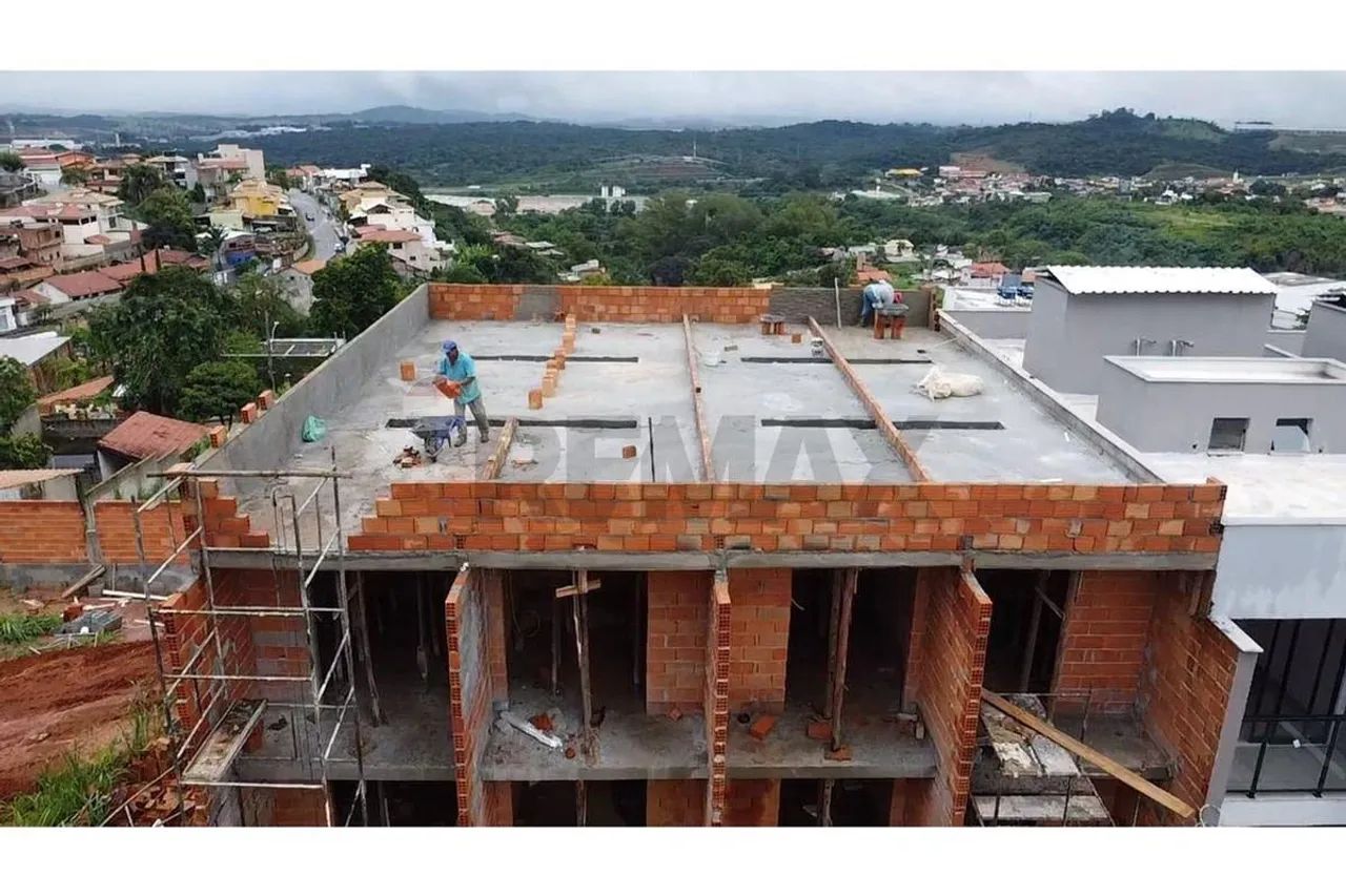 CASAS GEMINADAS EM FASE DE ACABAMENTOS E CASAS NA PLANTA EM BETIM! - Foto 7