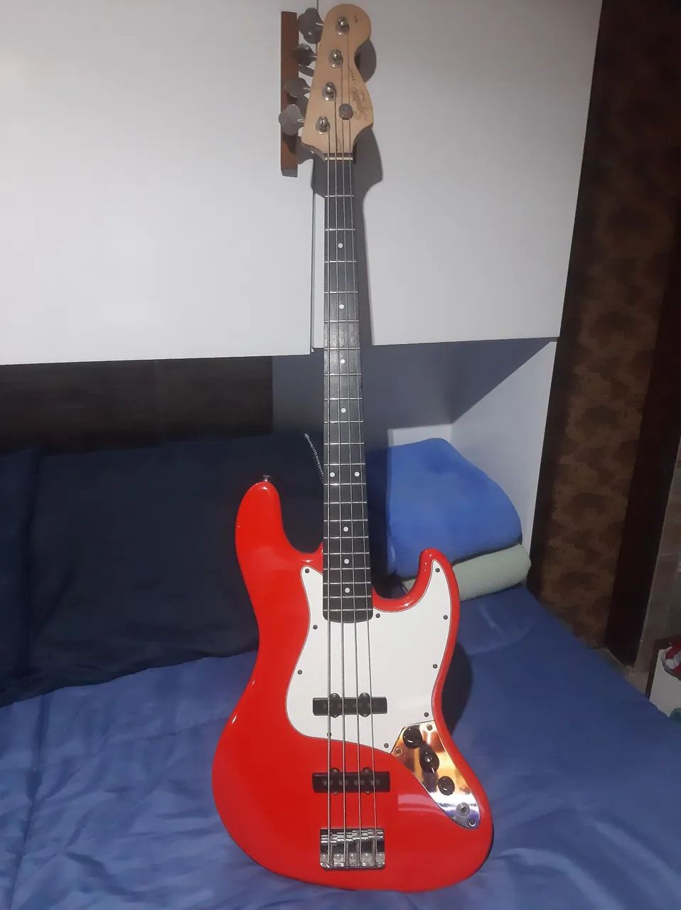 Baixo Squier Afinity antigo 4 cordas
