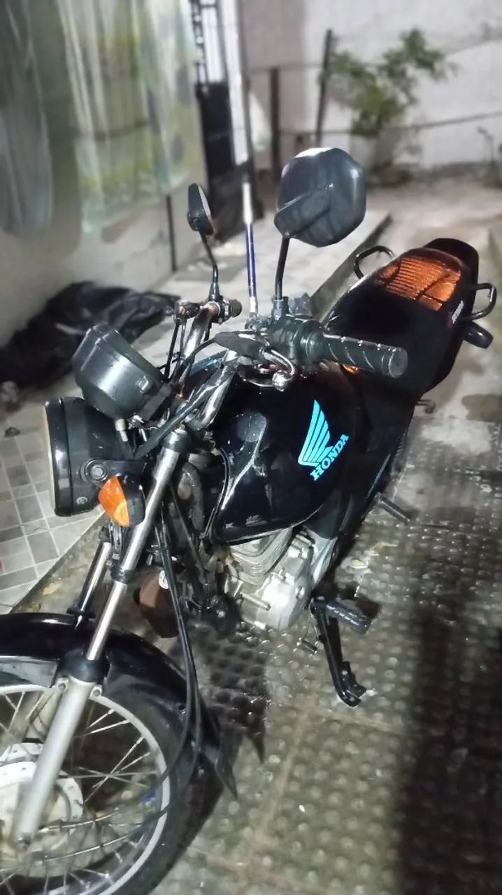 Moto Fan 125 2011 - Foto 3