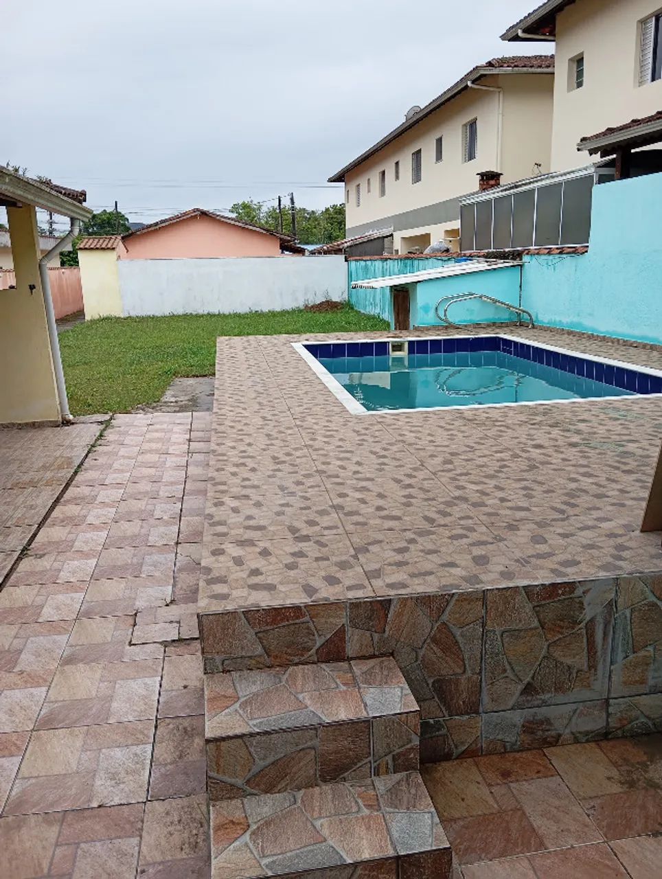 Casa de Temporada em Mongaguá, com piscina, 2 quartos - Foto 4