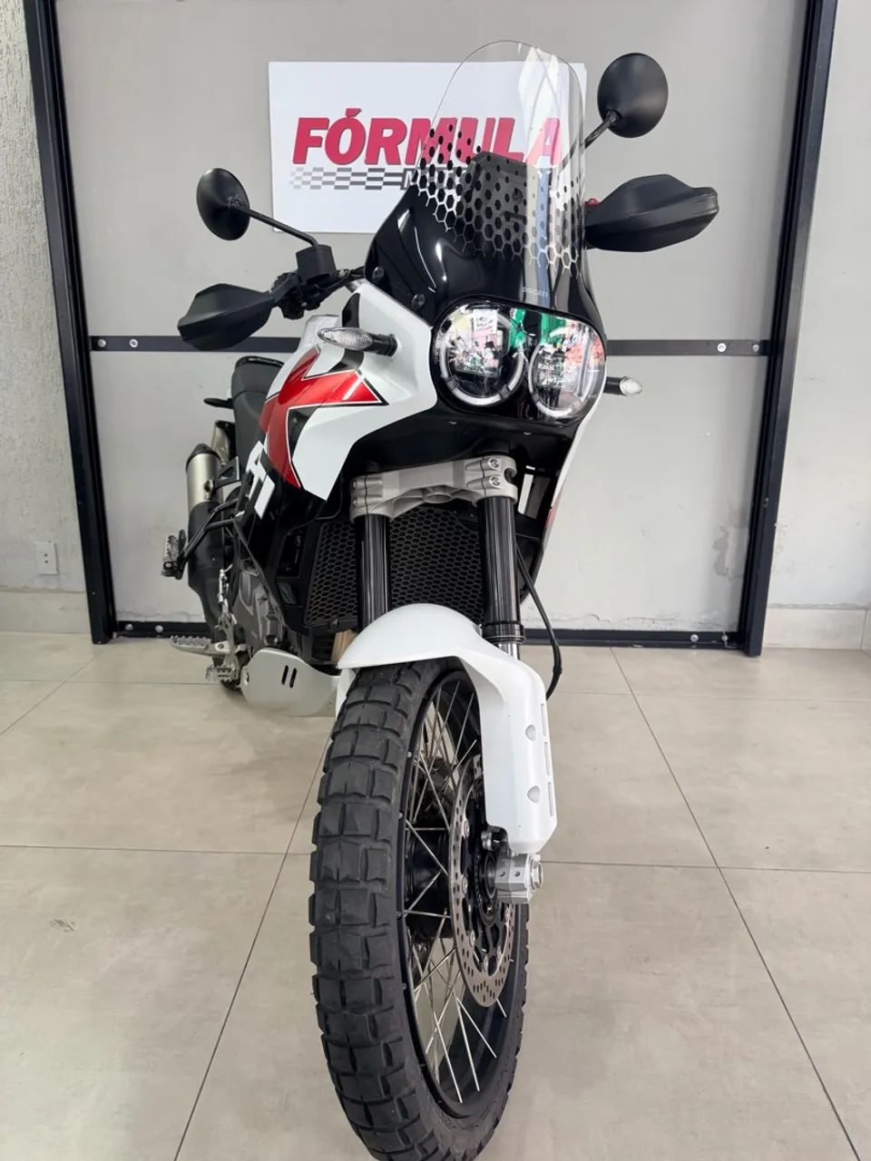 DUCATI DESERT X 2023 - Foto 2