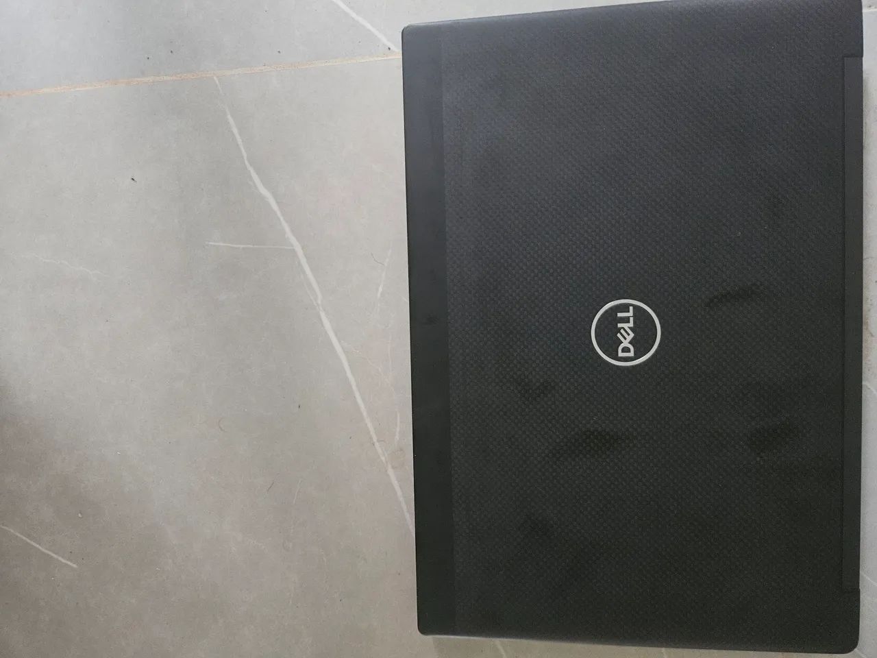 Notebook dell i5 8a. Bateria dura 2horas