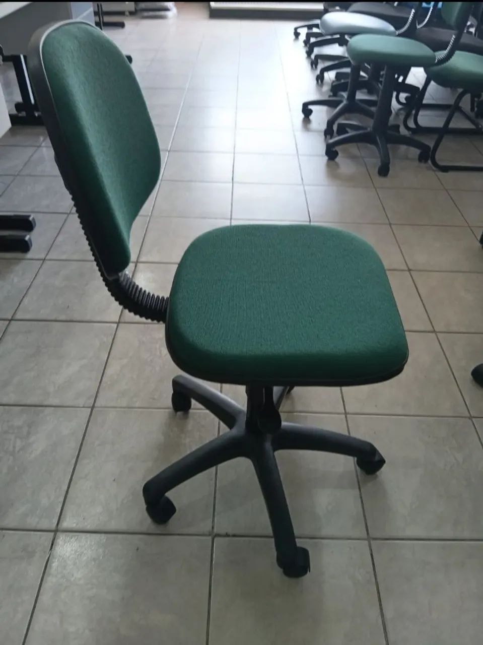 Cadeiras - Foto 3