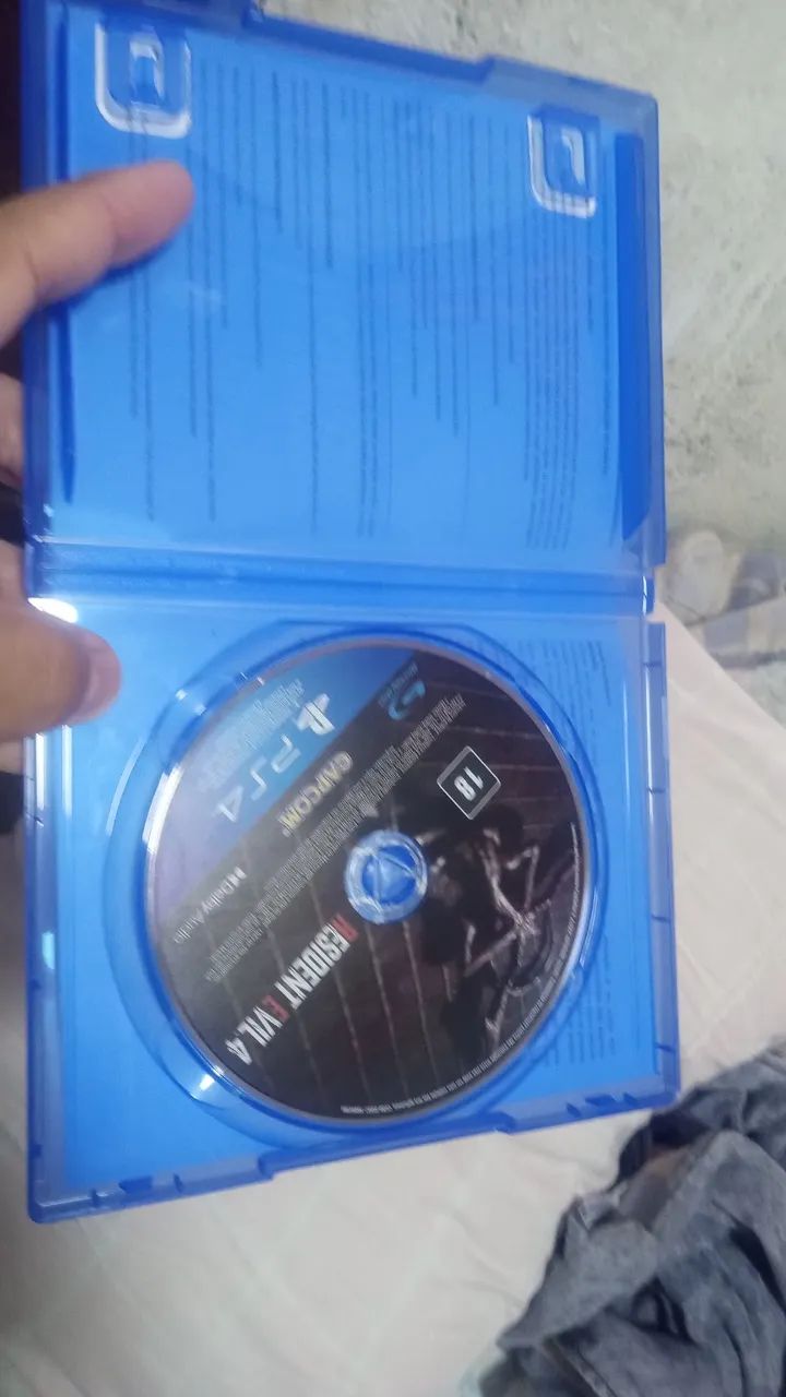Resident evil 4 Remak pra PS4  - Foto 4