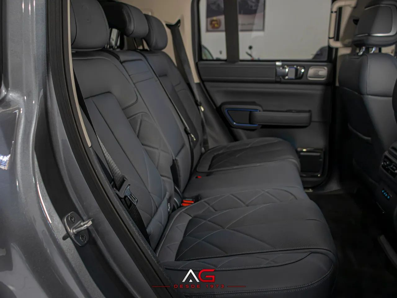 Denza B5 4WD, foto 13 de 20