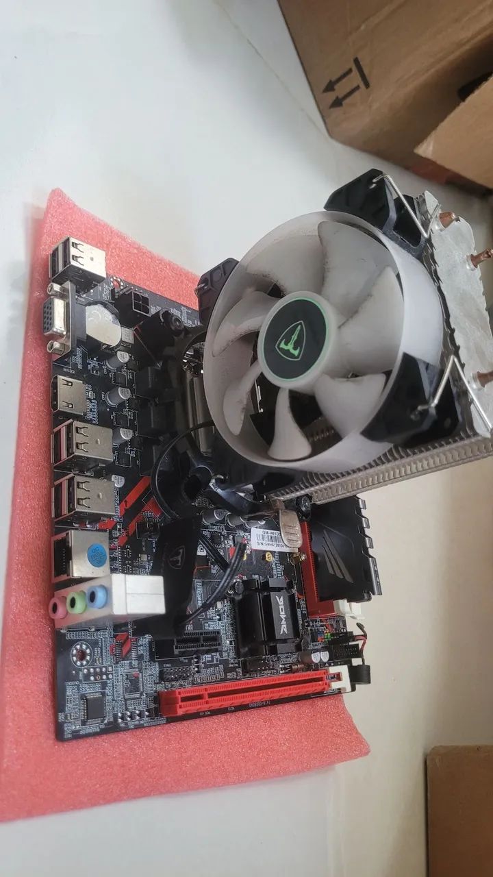 Kit placa mãe compmeto; processador memória RAM cooler