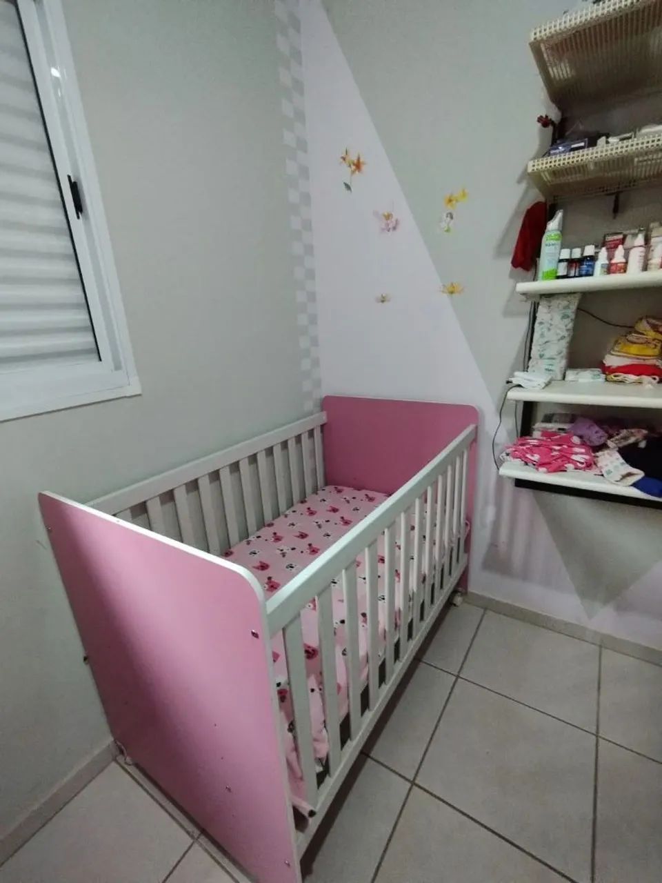 Berço rosa e branco - Foto 2