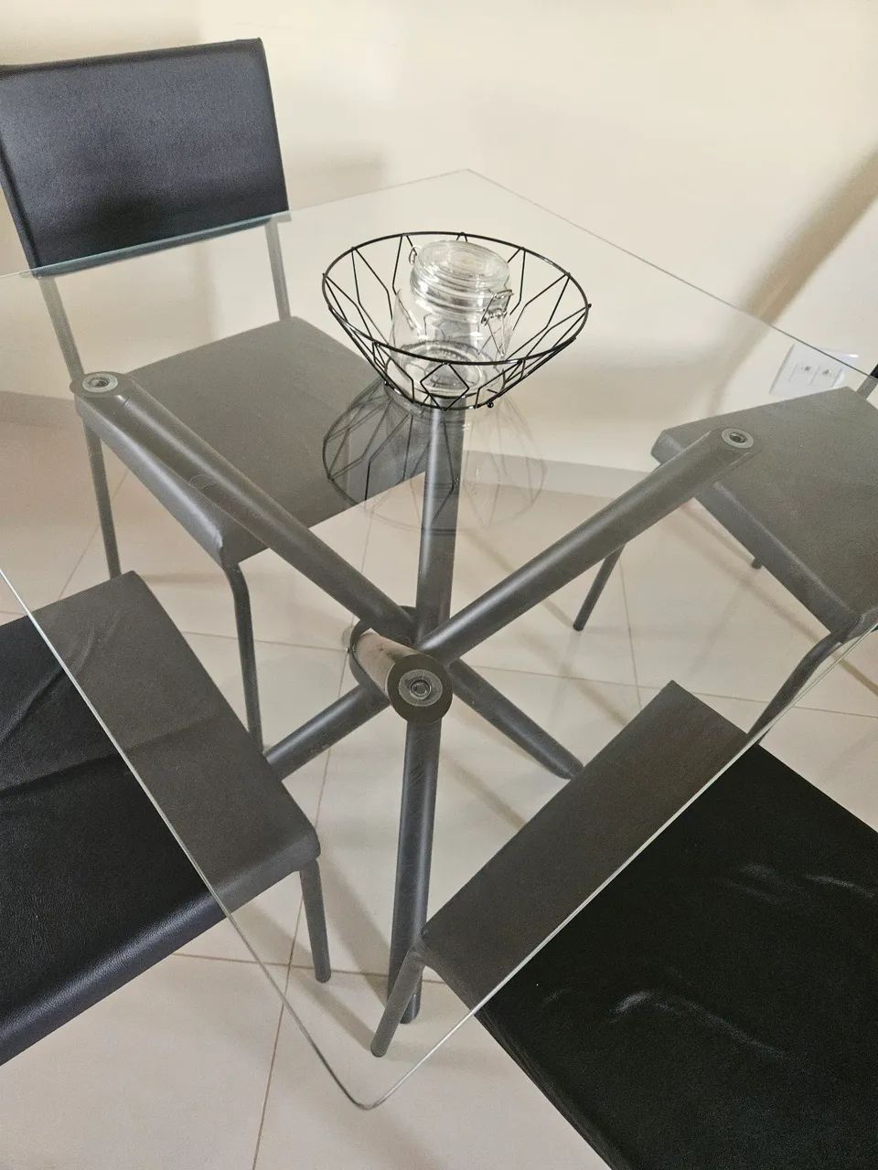 Conjunto de mesa de vidro com 4 cadeiras. NOVO. - Foto 2