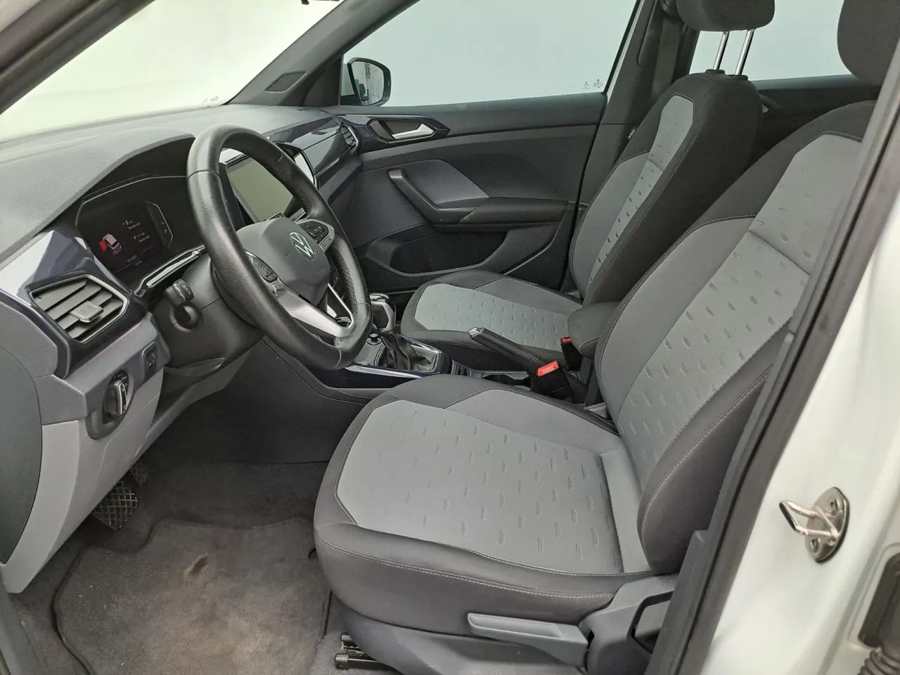 Volkswagen T-Cross Comfortline 1.0 TSI Flex 5P Aut., foto 16 de 18