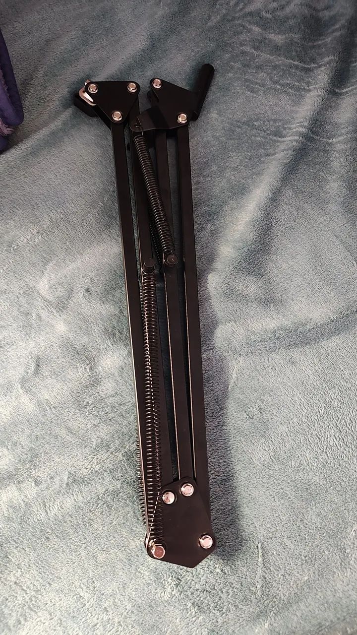 Braço articulado para microfone 