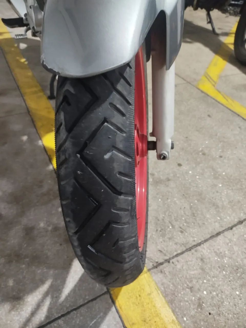 Vendo cb250f twister 2018 - Foto 2