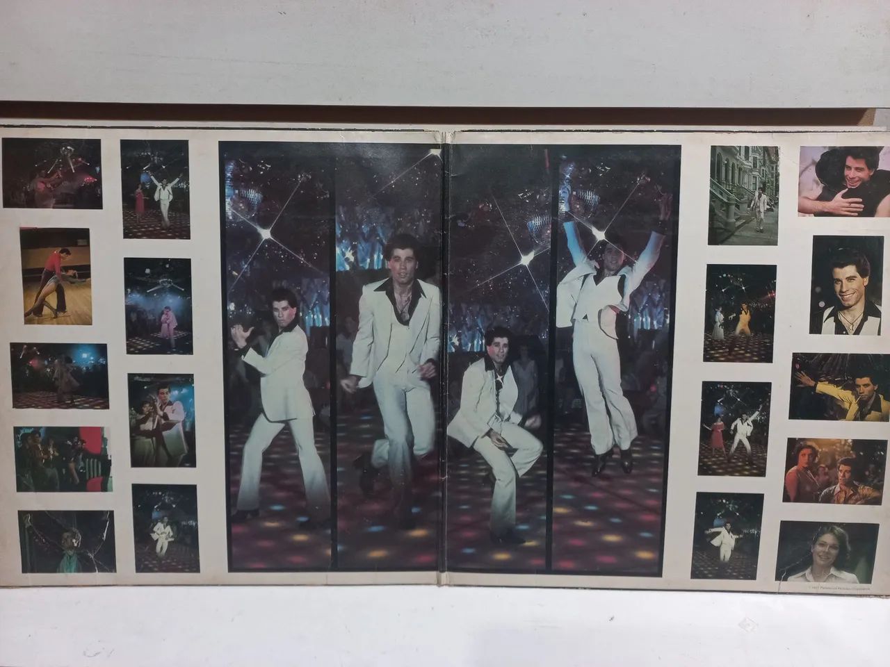 Disco de vinil antigo SARTUDAY NIGHT FERVER 1978  - Foto 3